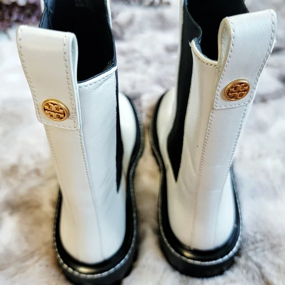 💋LAST DAY!!💋Tory Burch Ivory Leather Benton Boots size 8 - FINAL PRICE - Picture 6 of 11